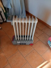 Termosifone delonghi elettrico usato  Cison di Valmarino