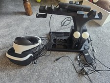 Ps4 headset bundle for sale  REDHILL