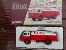 Corgi camion renault d'occasion  Saint-Pierre-de-Plesguen