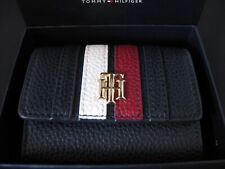 Carteira de couro média relaxada azul escuro Tommy Hilfiger comprar usado  Enviando para Brazil