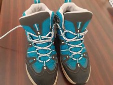 Scarpe trekking leggere usato  Cagliari