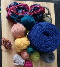 Wool bundle knitting for sale  THORNHILL