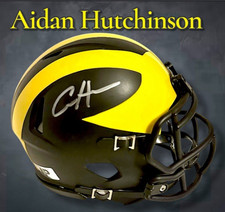 MINICAPACETE AUTOGRAFADO ASSINADO POR AIDAN HUTCHINSON MICHIGAN WOLVERINES com certificado de autenticidade, usado comprar usado  Enviando para Brazil