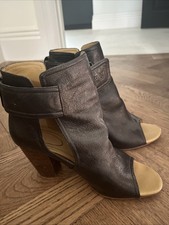 See chloe leather for sale  WOKING