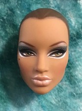 Usado, Integrity Toys QUEEN OF THE HIVE NATALIA FATALE HEAD Moda Realeza Corpo Latino comprar usado  Enviando para Brazil