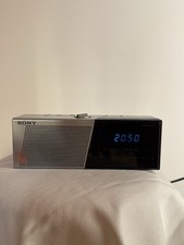 Radiosveglia sony icf usato  Milano