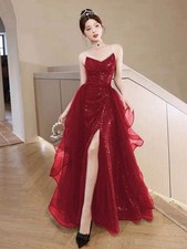 Beautiful red sparkly for sale  Kenosha