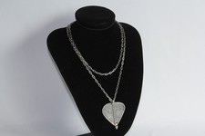 Collier pendentif ethnique d'occasion  Seyssel