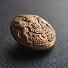 Bouton uniforme armée Britannique service général laiton doré bombé diam. 23 comprar usado Bouton uniforme armée Britannique service général laiton doré bombé diam. 23 comprar usado  Enviando para Brazil