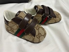 Gucci first shoes d'occasion  Expédié en Belgium
