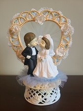 Usado, Boneco de porcelana vintage bolo de casamento noiva noivo topper menino e menina década de 1980 comprar usado  Enviando para Brazil