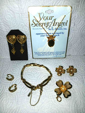 Beautiful necklace pin for sale  Danville