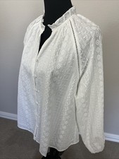 Blusa AVARA US$ 98 NOVA SEM ETIQUETAS tamanho L 42" algodão renda botão gola V forrada branca NOVA comprar usado  Enviando para Brazil