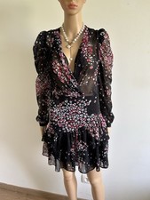 Robe noire fleurie d'occasion Robe noire fleurie d'occasion  Void-Vacon