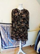 Blouse style tunique d'occasion  Neauphle-le-Château