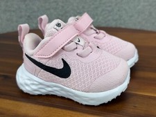 Tênis Nike bebê infantil meninas Revolution 6 tamanho 2C rosa branco infantil, usado comprar usado  Enviando para Brazil