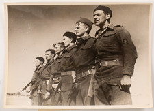 Foto Oficial Británica De Prensa Militar 1945 15X21cm Entrenamiento Commando, usado comprar usado  Enviando para Brazil