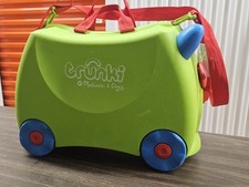 Mala Trunki Melissa & Doug Kids Ride On Wheeled verde com rodas azuis comprar usado  Enviando para Brazil