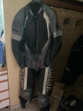 Tuta pelle yamaha usato  Salerno