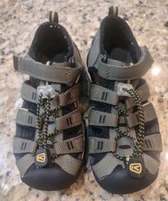 Keen sandal water for sale  Maricopa