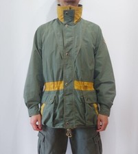 Fjällräven vintage lata 90. oliwkowa zielona kurtka męska musztardowa żółta podszewka wiatrówka rozm. S na sprzedaż  PL