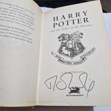 Livro assinado por J.K.Rowling 1ª edição - Harry Potter e a Ordem da Fênix comprar usado  Enviando para Brazil