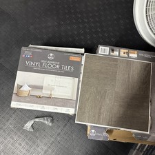 Usado, Pisos de vinil autoadesivos Nexus 12”x12” 45 azulejos por caixa comprar usado  Enviando para Brazil
