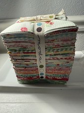 Tecido de algodão Moda Fat Quarters Sweet By Urban Chiks 40 peças comprar usado  Enviando para Brazil