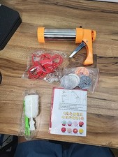 Conjunto de bicos para decoração de bolos creme pastelaria cozinha assadeira comprar usado  Enviando para Brazil