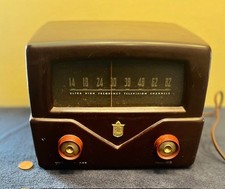 Atq. Mallory Model TV 101 baquelite década de 1950 tubo tipo conversor UHF Indianapolis IN comprar usado Atq. Mallory Model TV 101 baquelite década de 1950 tubo tipo conversor UHF Indianapolis IN comprar usado  Enviando para Brazil