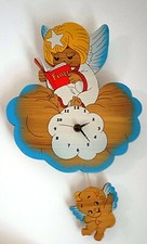 Orologio legno fiabe usato  Putignano