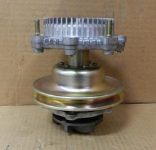 1968-74 Toyota Celica Corona MKII Hilux 1.9L 2.0L nova bomba de água com embreagem de ventilador comprar usado 1968-74 Toyota Celica Corona MKII Hilux 1.9L 2.0L nova bomba de água com embreagem de ventilador comprar usado  Enviando para Brazil