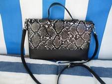 Damen handtasche schwarz gebraucht kaufen  Gelnhausen