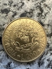 Moneta 200 lire usato  Varallo Pombia