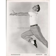 Gene kelly movie d'occasion  Villeneuve-lès-Avignon