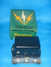 Régulateur ducellier 8243 d'occasion  Narbonne