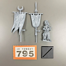 ESPADA ELFO ALTO PORTADOR PADRÃO MESTRES DE HOETH WARHAMMER OS ELFOS DO VELHO MUNDO, usado comprar usado  Enviando para Brazil