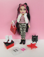 Bratz boutique l.o.v.e. for sale  UK