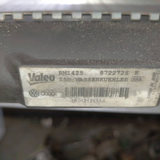 1k0121253aa radiatore volkswag usato  Italia