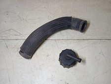 Tubo tappo radiatore usato  Borgo San Dalmazzo