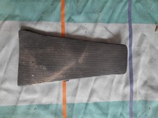 Tappetino pedana poggiapiedi usato Tappetino pedana poggiapiedi usato  Villarbasse