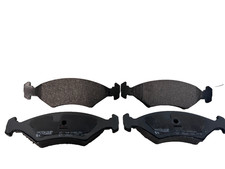 Front brake pads d'occasion  Expédié en Belgium
