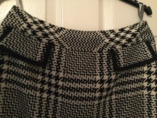 Houndstooth check skirt for sale  HERNE BAY