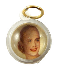 Conjunto de broches Eva Peron Evita Juan Peron Argentina 3x 50s pingente lembranças políticas  comprar usado  Enviando para Brazil