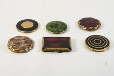 Q40w23 alte puderdose gebraucht kaufen Q40w23 alte puderdose gebraucht kaufen  Neu-Ulm