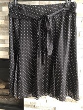 Vie women black for sale  EVESHAM
