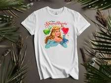 Camiseta com capuz Disney Princesa Bela Adormecida Aurora masculina feminina unissex AD610 comprar usado  Enviando para Brazil