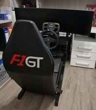 Simulatore sim racing usato  Tinnura