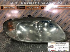 04857702ab faro anteriore usato  Italia