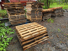 Wood pallets used. for sale  Morris